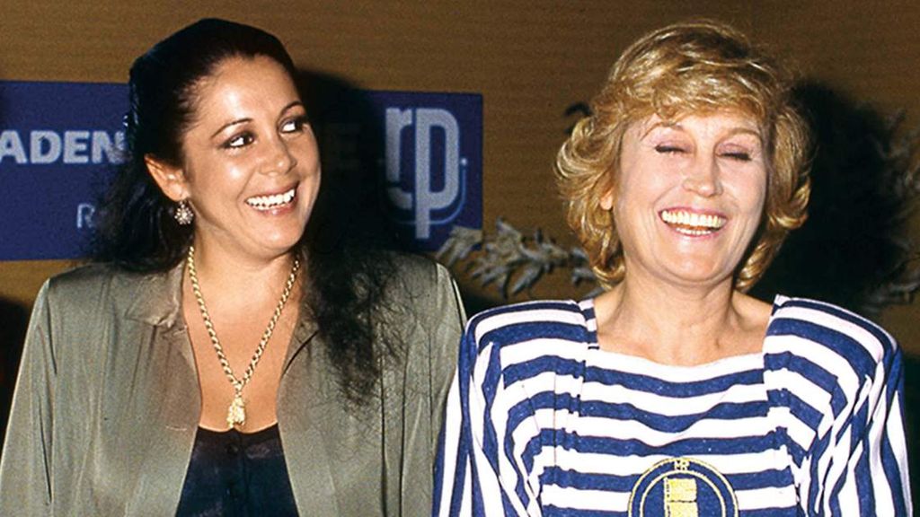 Exclusiva | 'Fiesta' desvela el gran secreto de Encarna Sánchez: fingió el robo en su casa y este fue el motivo Fiesta 2025 Top Vídeos 836