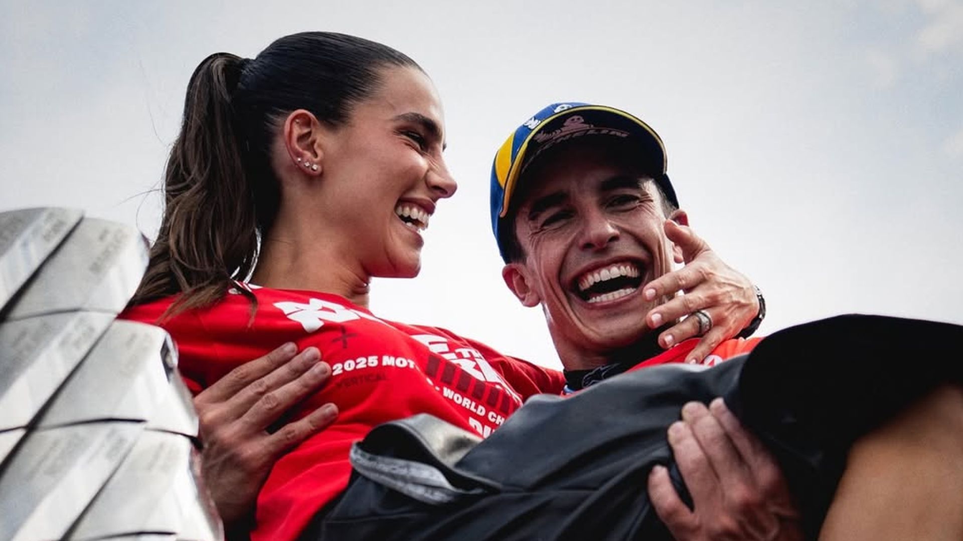 Gemma Pinto y Marc Márquez