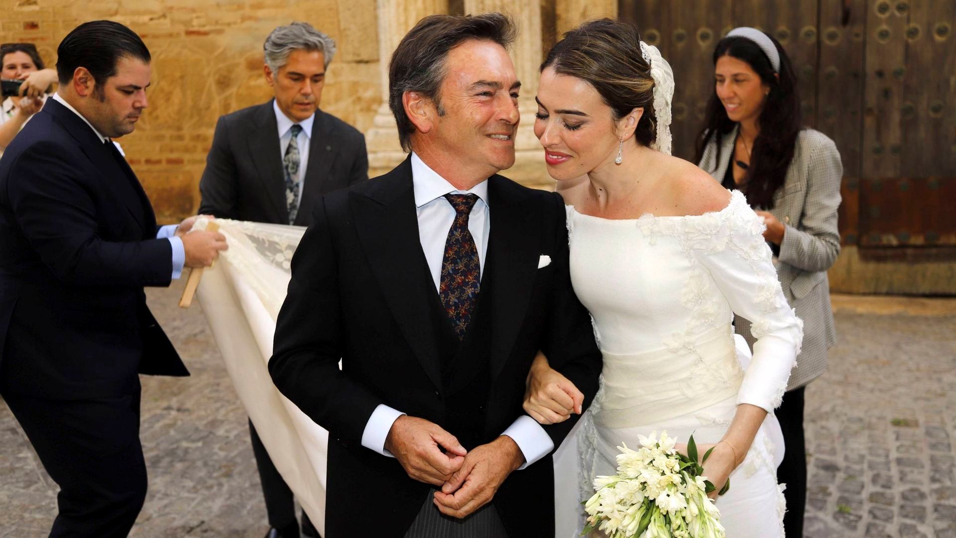 Luis Bolsaños en la boda de su hija Julia
