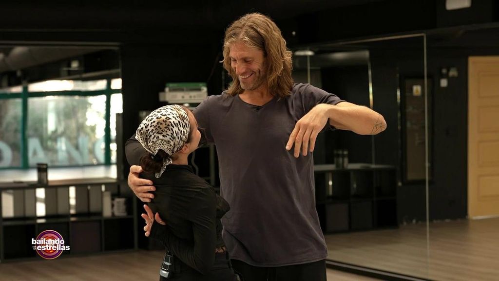 Saltan chispas entre Matías Roure y su maestra de baile pese a las críticas del jurado: "Estoy tocando el cielo con ella" Bailando con las estrellas Temporada 2 Top Vídeos 71