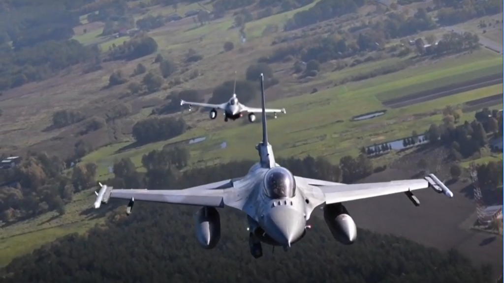 Polonia cierra temporalmente su espacio aéreo e inicia maniobras aéreas "preventivas" por ataques rusos