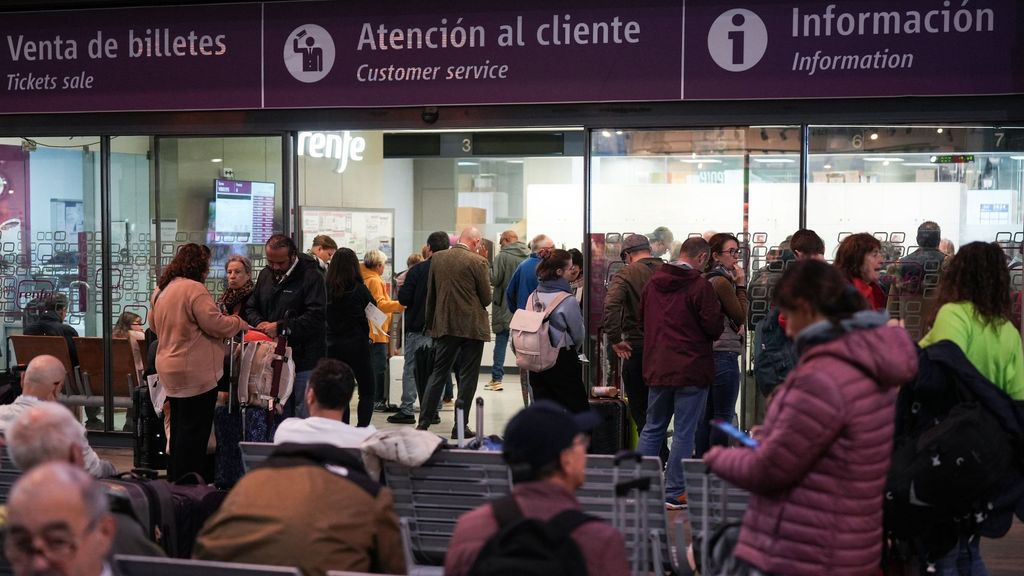 Renfe avisa de posibles incidencias en los trenes por las fuertes lluvias desde esta tarde