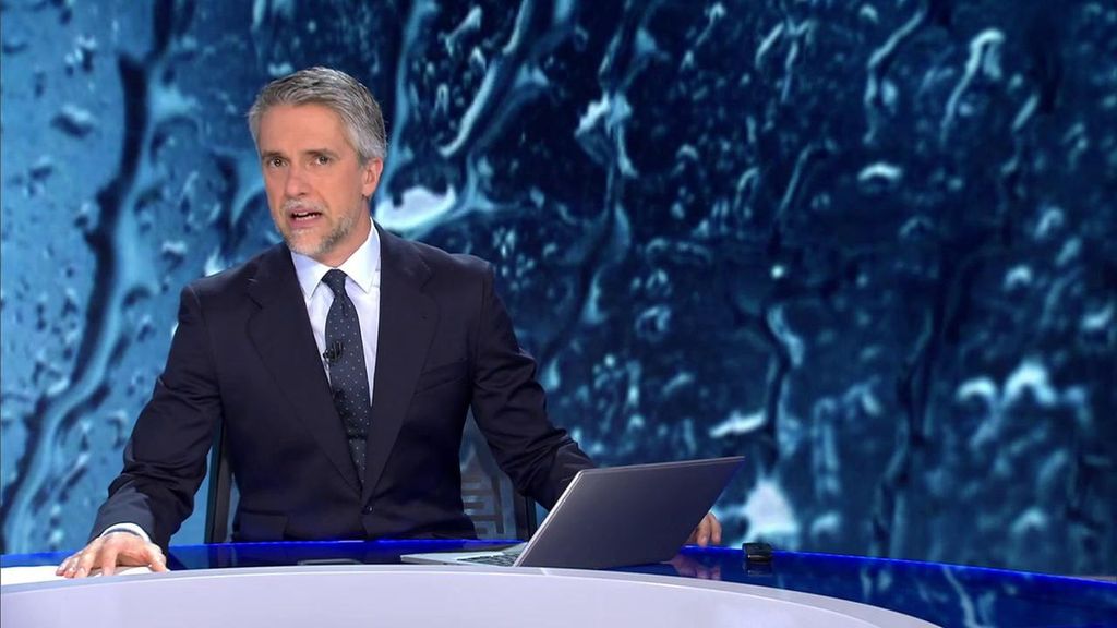 Carlos Franganillo, sobre el temporal que azota zonas de Valencia y la Región de Murcia: "En algunos puntos han caído más de 200 litros por metro cuadrado"