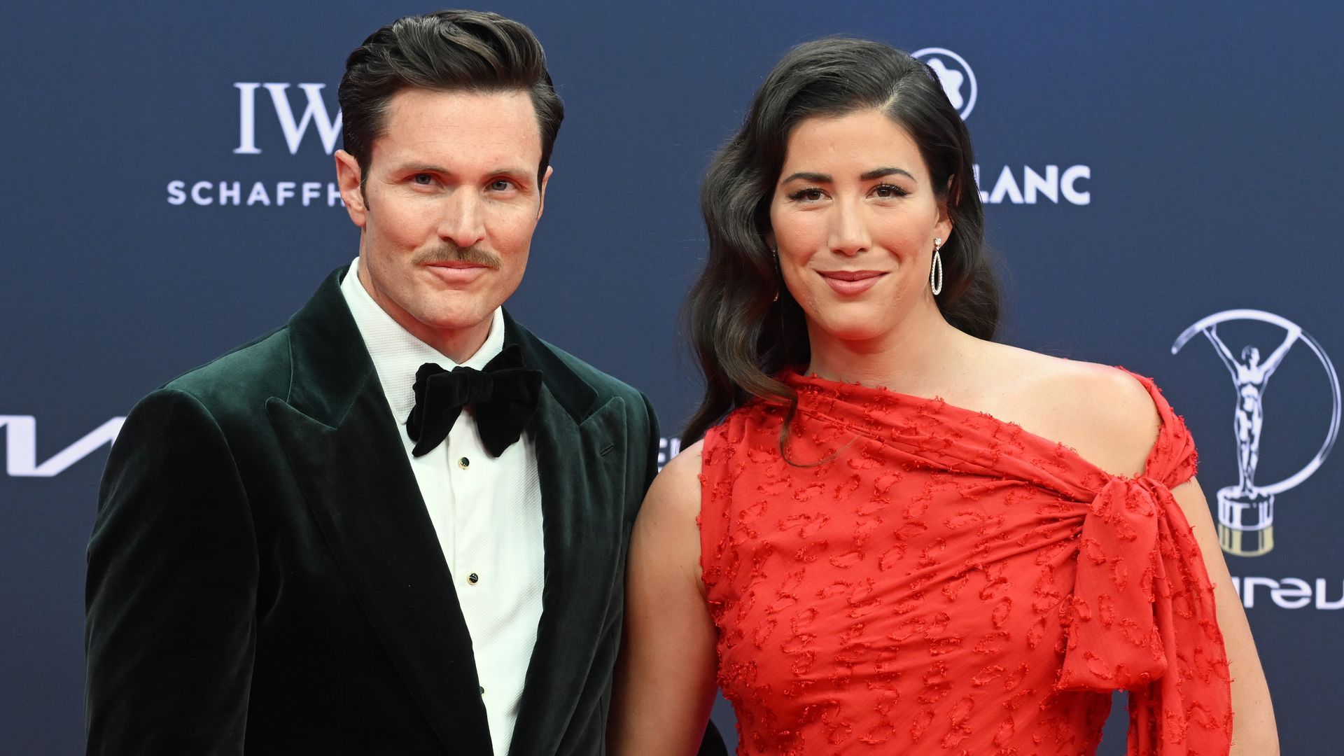 Garbiñe Muguruza y Arthur Borges durante la entrega de los Premios Laureus 2025