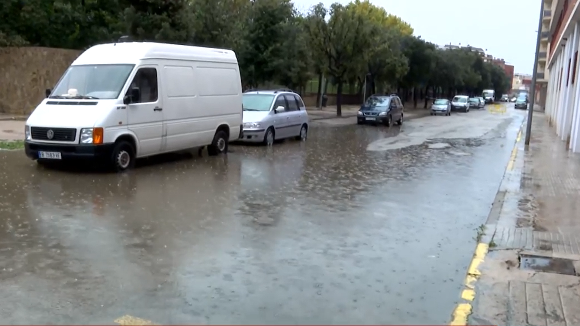 Lluvias de récord al sur de Tarragona obligan a suspender las clases y cerrar centros de salud en Amposta