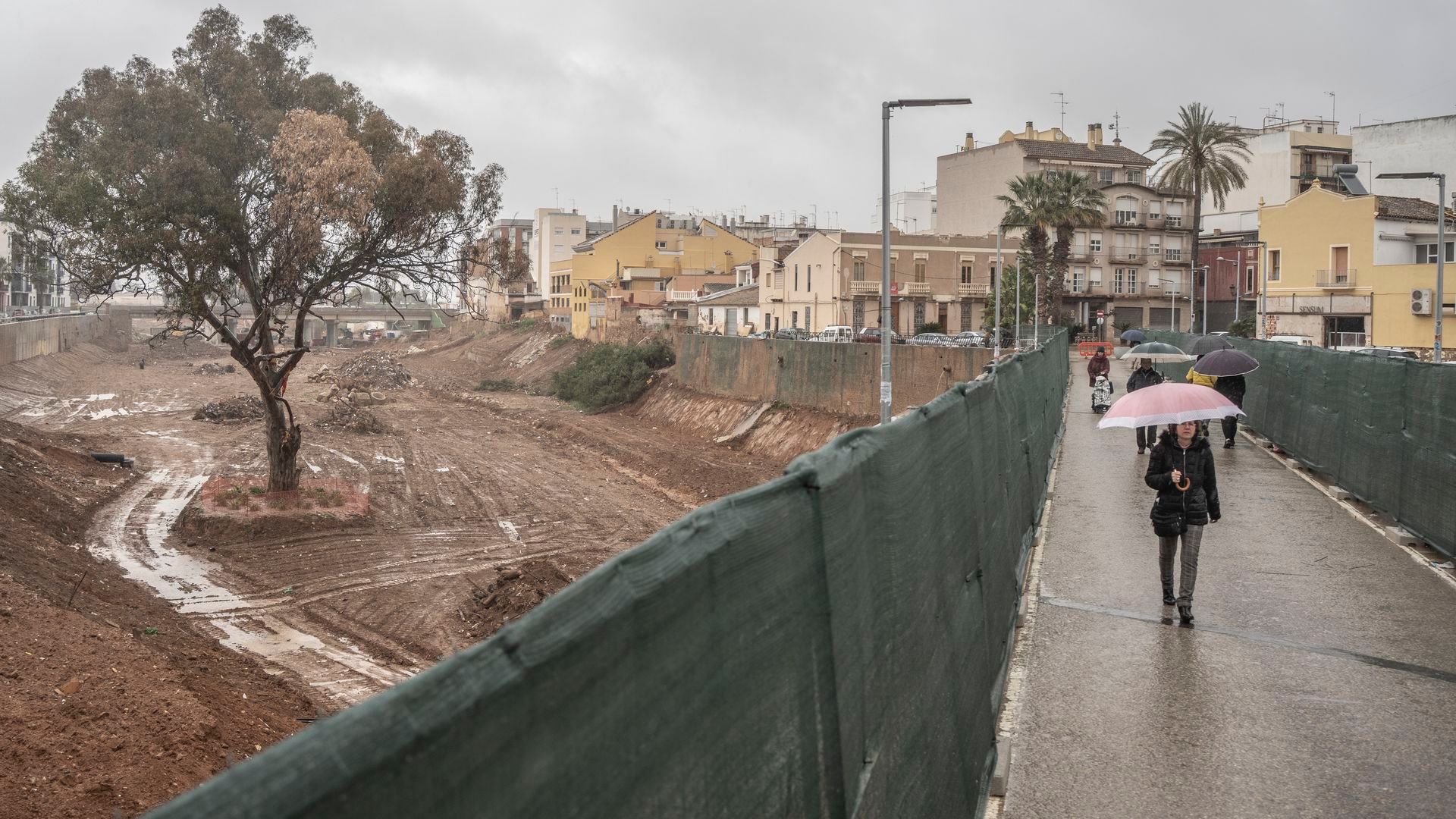 Los municipios de la zona cero de la DANA adoptan diversas medidas como refuerzo ante la alerta roja por lluvias