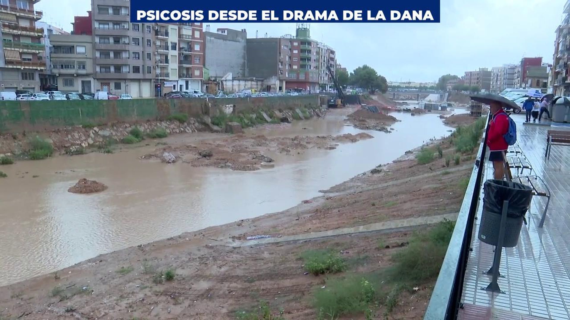 Angustia en la zona cero de la DANA: "Con miedo en el cuerpo, pero bien"