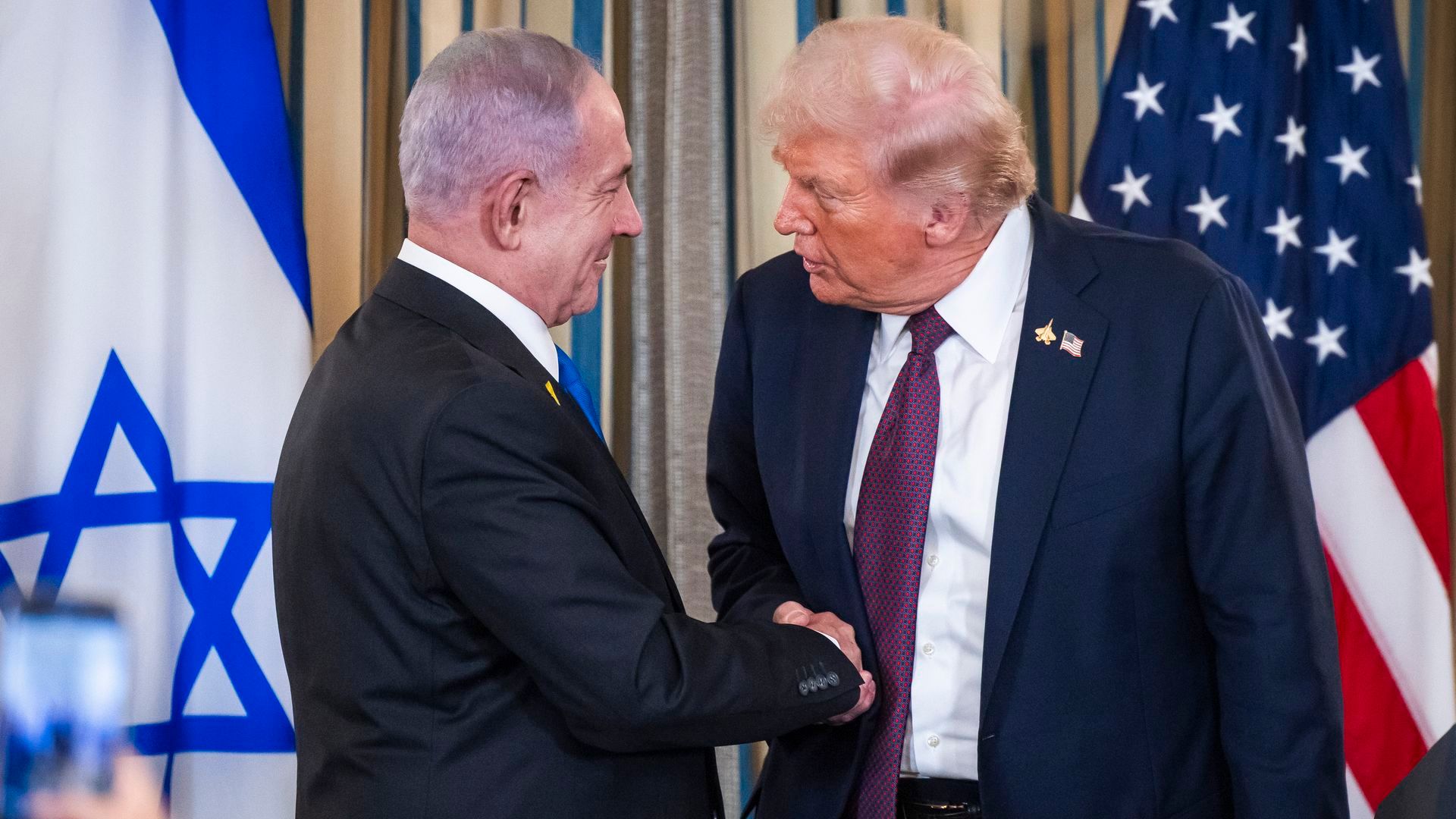 Donald Trump da por terminada la guerra en Gaza.