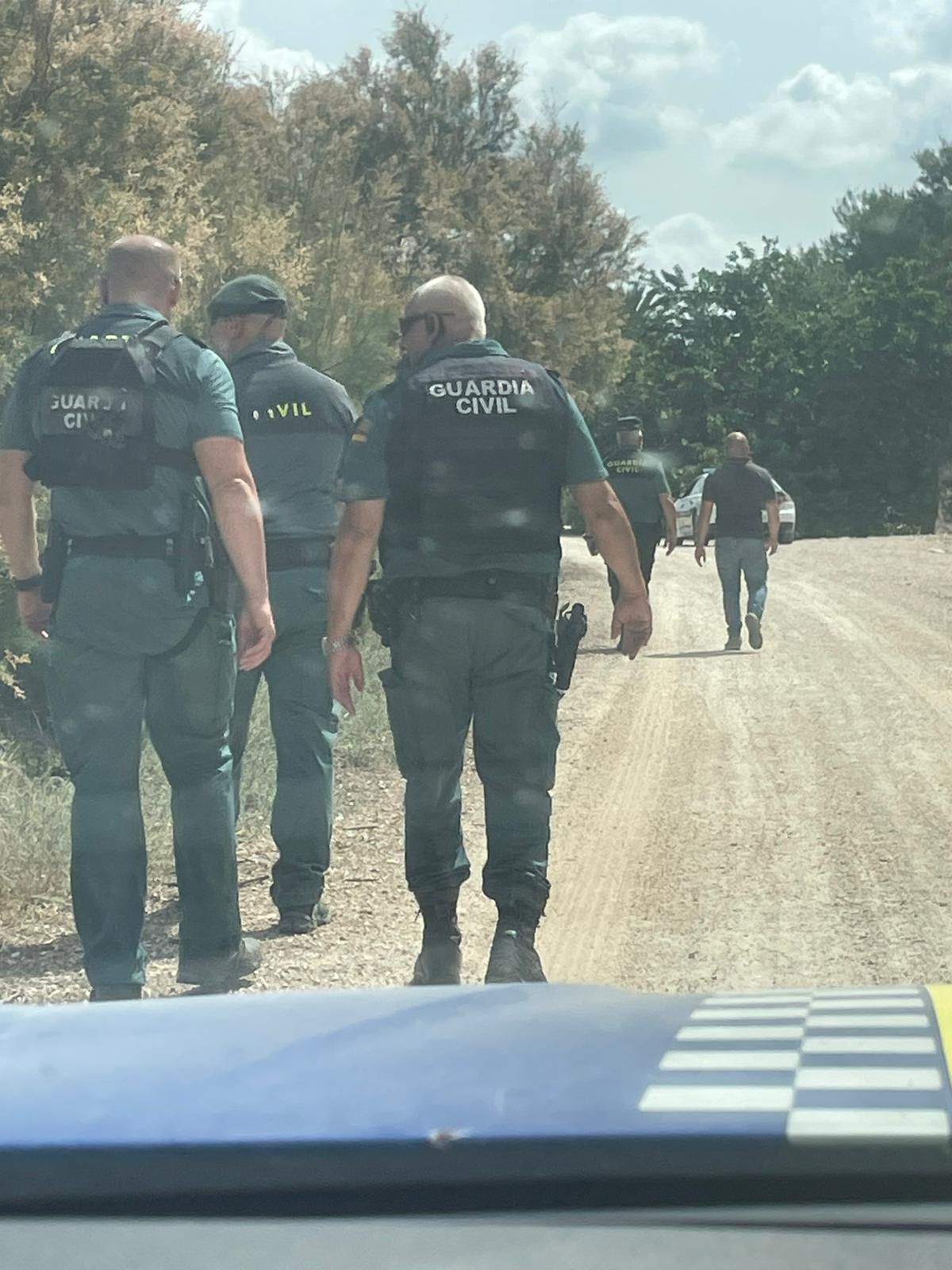 Busqueda de Janet en el lugar donde desapareció