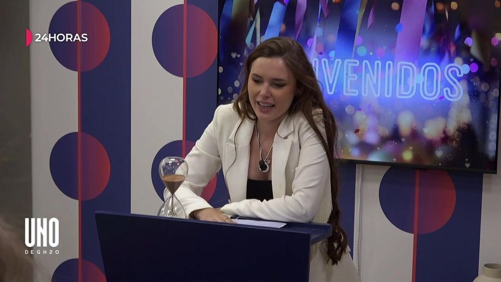 Marta, de ‘Uno de GH20’, se rompe en la primera noche y confiesa a sus compañeros su problema de salud: “Por eso estoy así”