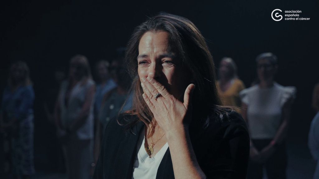 'Nos lo tomamos a pecho', la nueva campaña contra el cáncer de mama de la AECC