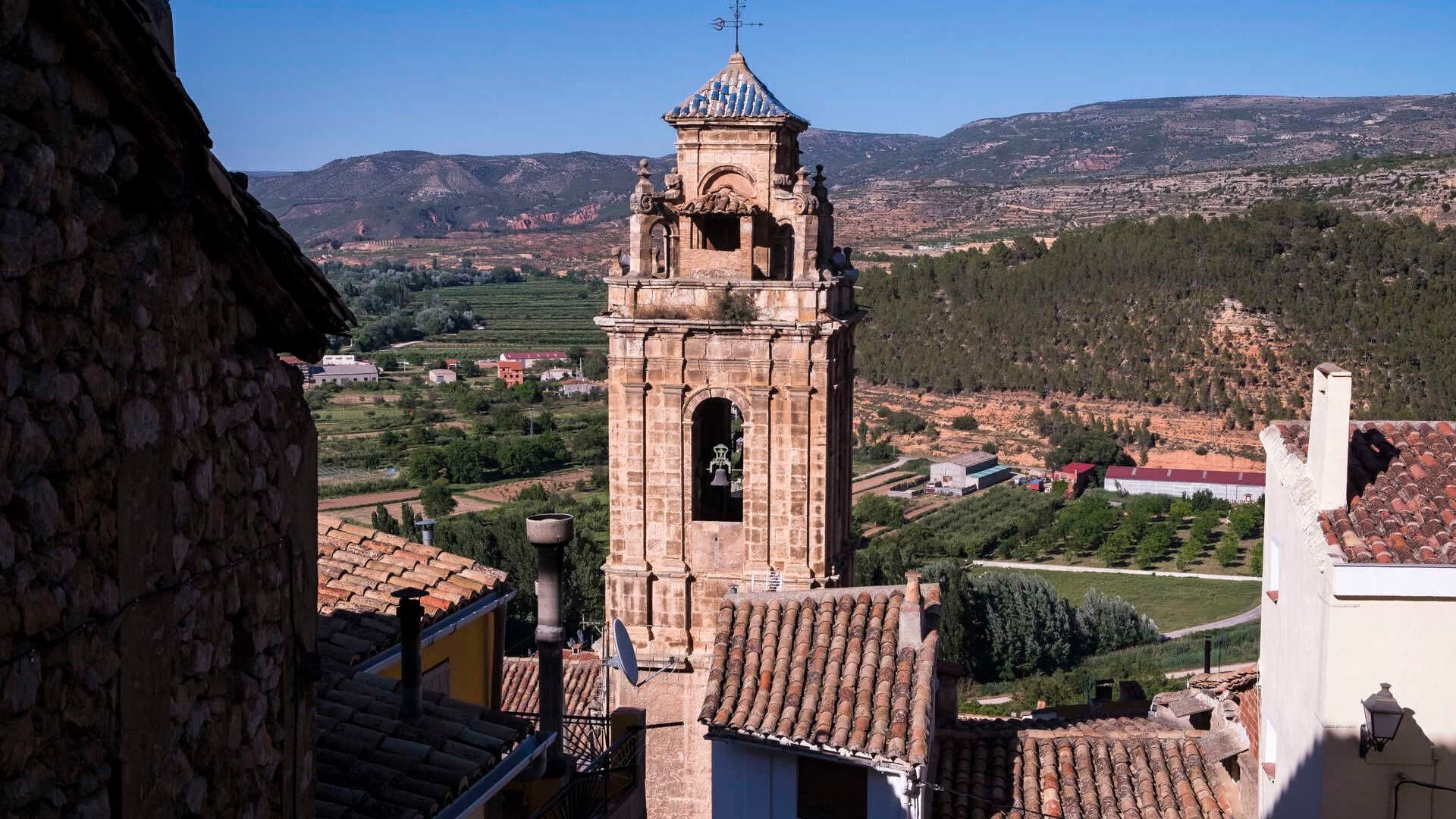 Iglesia Arciprestal de San Pedro y San Pablo en Ademuz, Valencia
