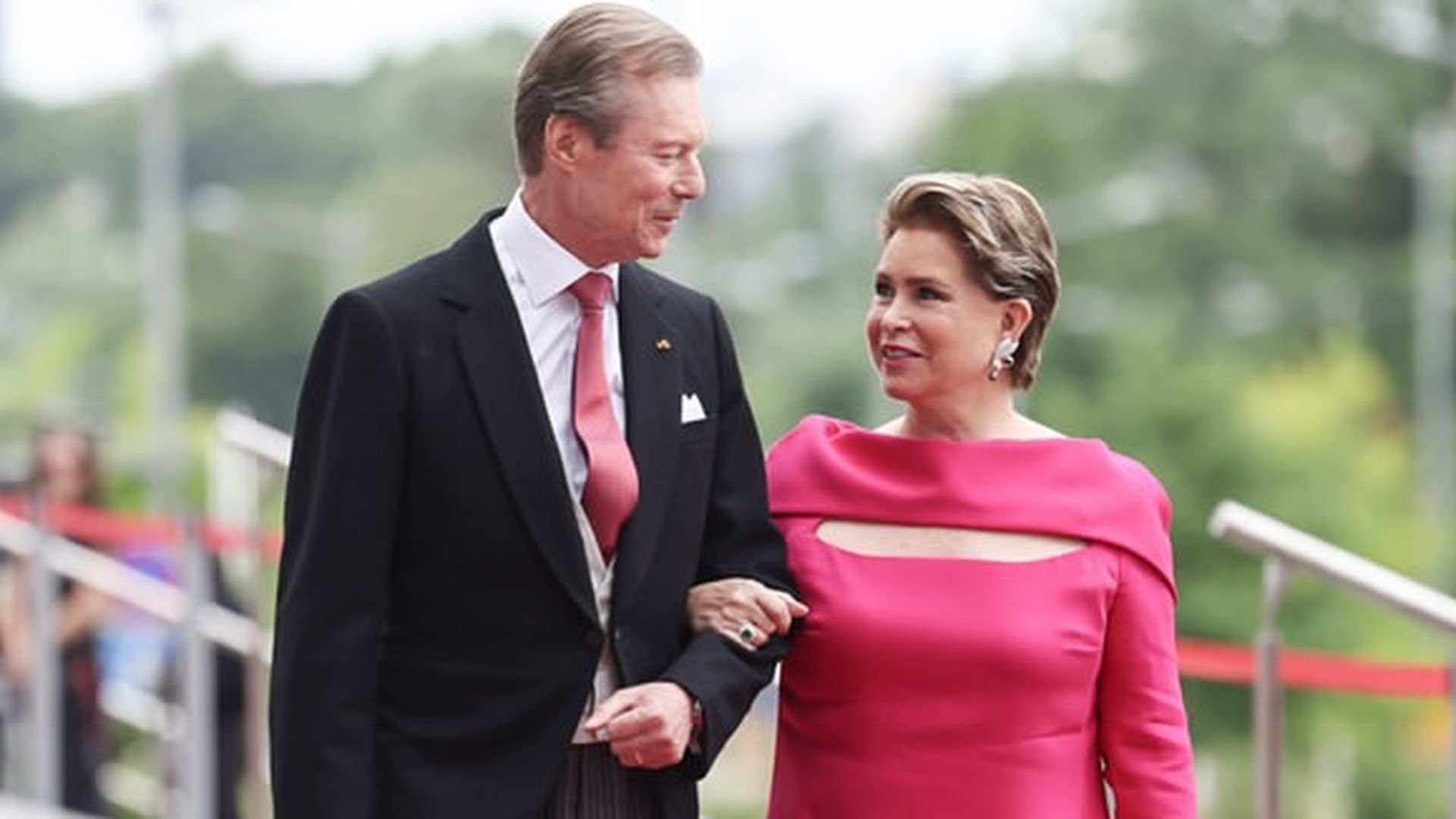 Los grandes duques Enrique y María Teresa de Luxemburgo