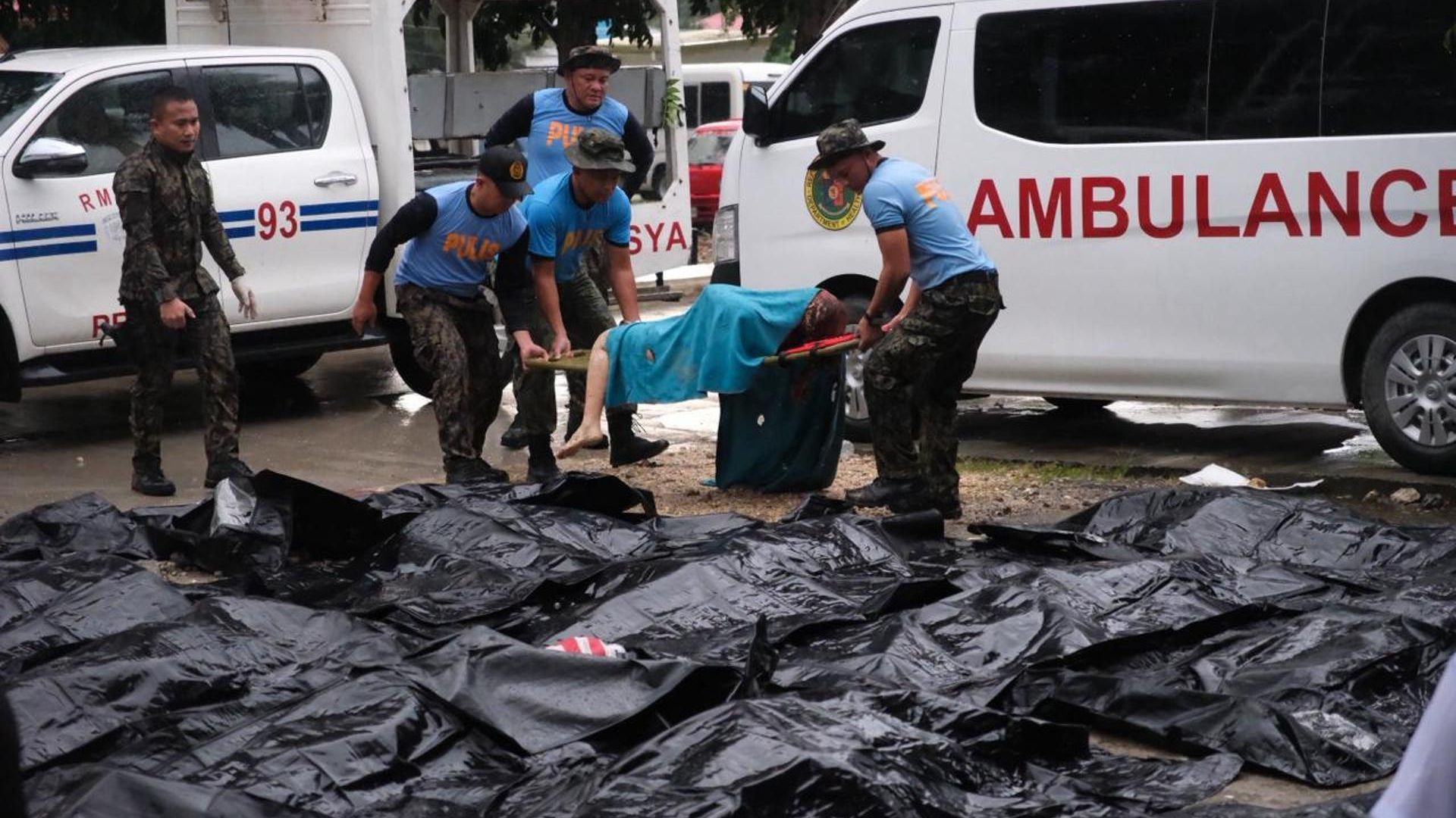 Más de 70 muertos y centenares de heridos tras un terremoto de magnitud 6,9 en el centro de Filipinas