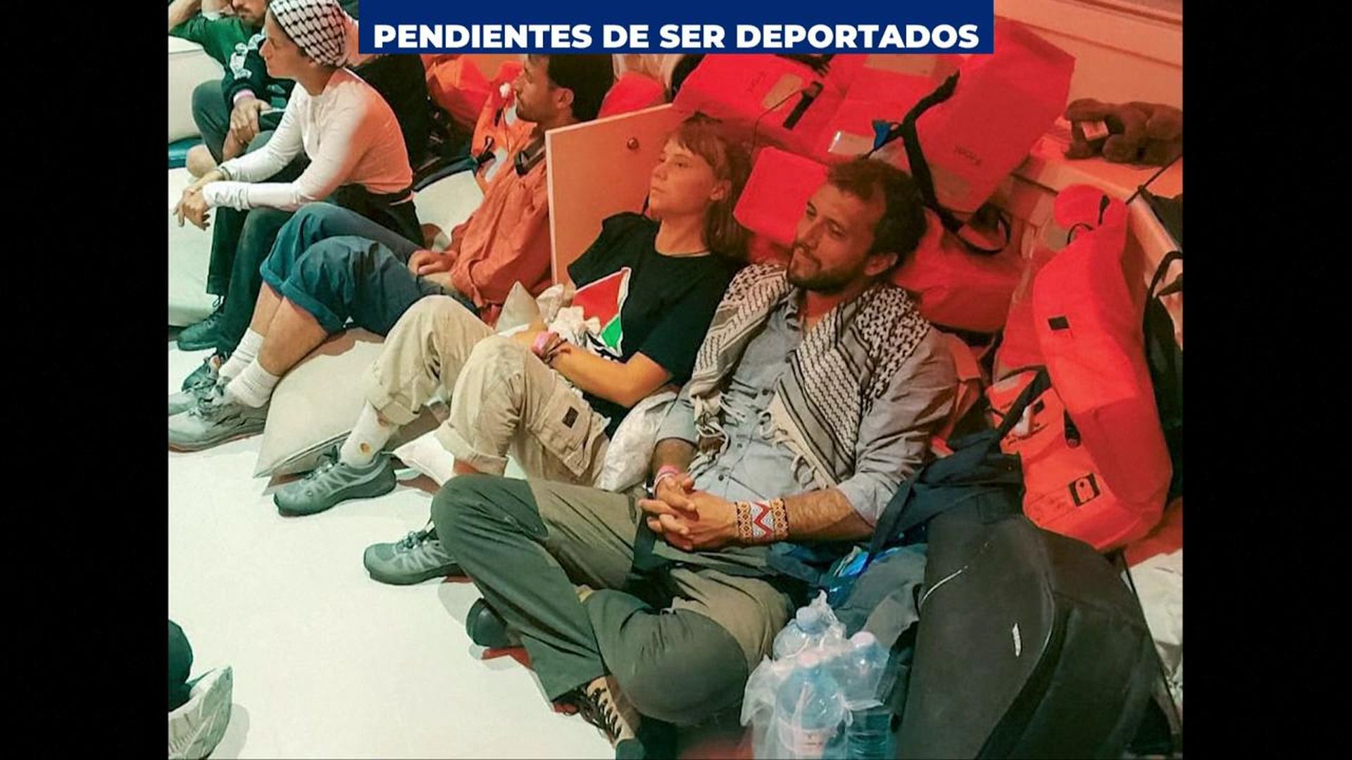 La imagen de la flotilla tras ser detenidos