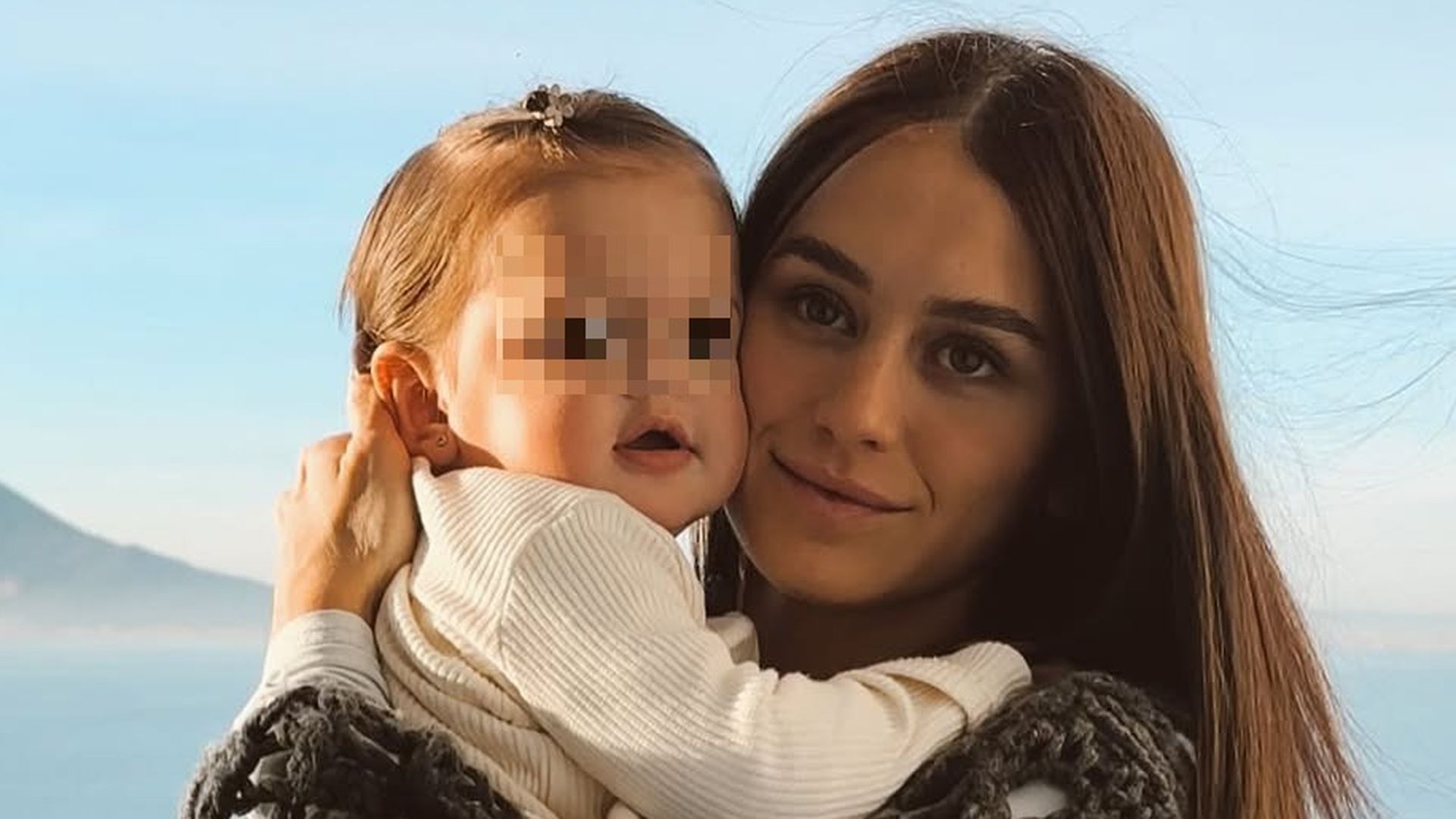 Marina Romero y su hija, en una imagen de archivo