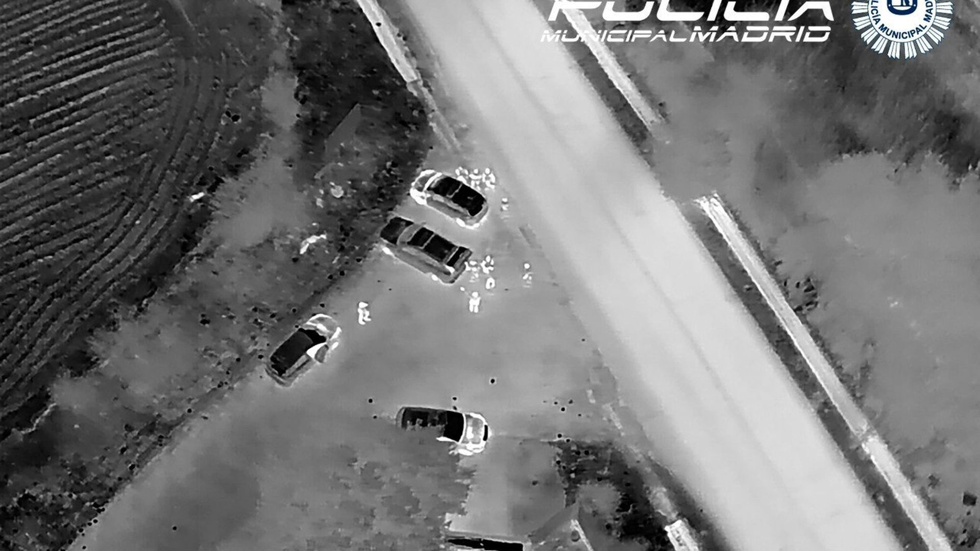 Patrullas de la Policía Municipal de Madrid localizan a una mujer de 78 años y con alzhéimer tras varias horas desaparecida en Vicálvaro