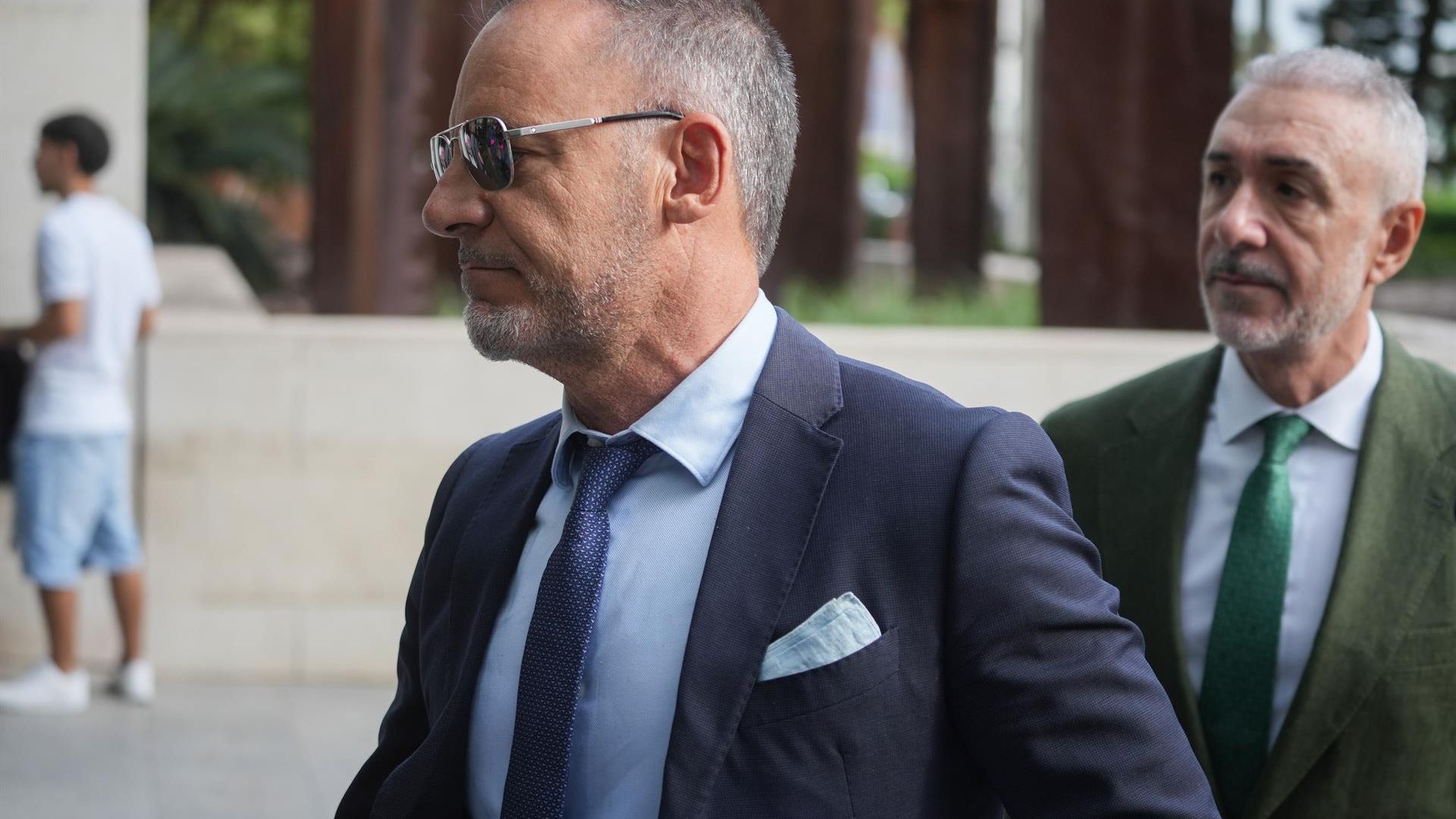 Ricardo Ferris a su llegada al juicio