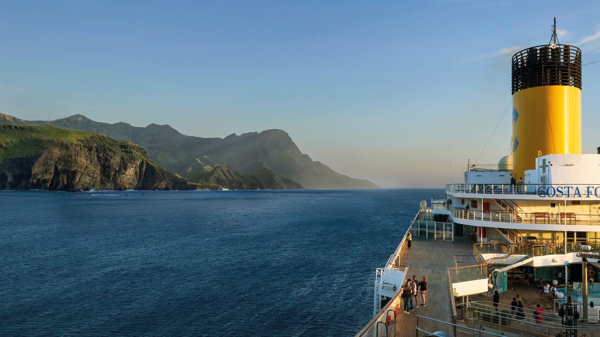 Vive las Islas Canarias y Marruecos como nunca