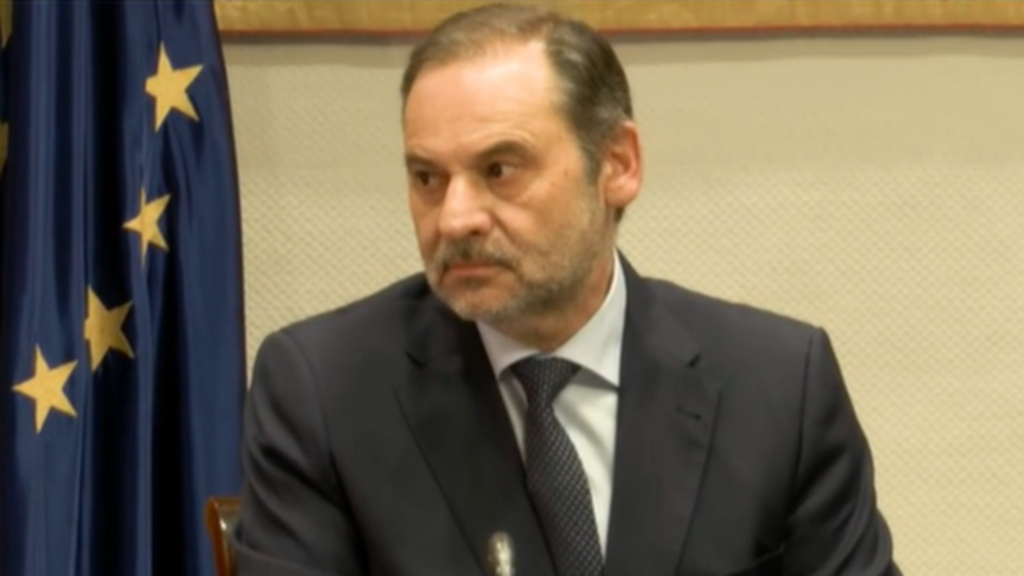 Ábalos responde en 'Todo es mentira' sobre el informe de la UCO: "Los folios no eran billetes de 500, mi impresora consumía mucho papel'