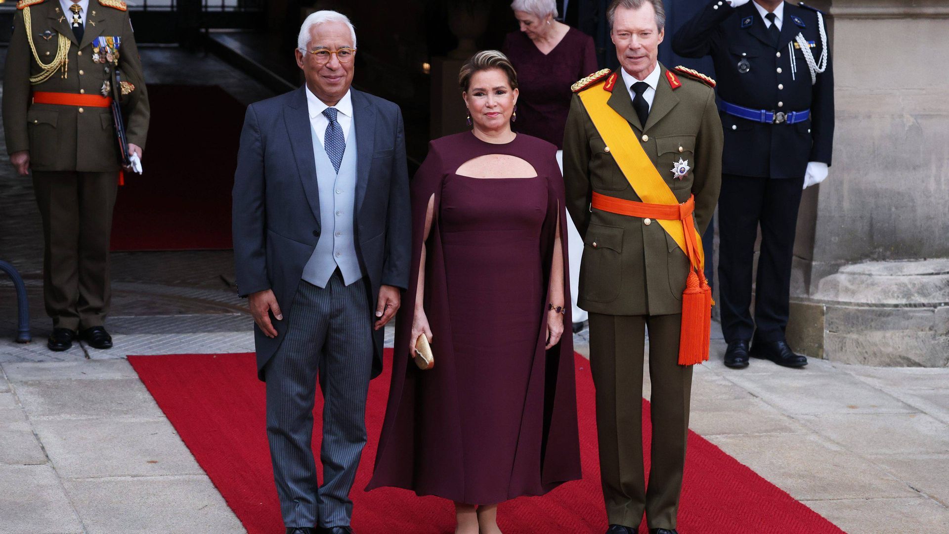 Enrique y María Teresa de Luxemburgo, junto a Antonio Costa