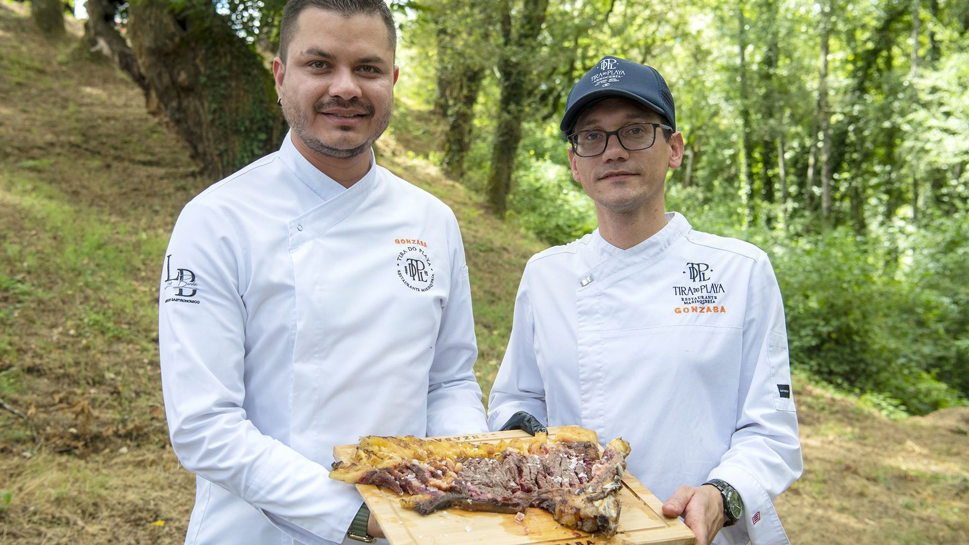 Todo listo para empezar el festín a base de buey rubio gallego
