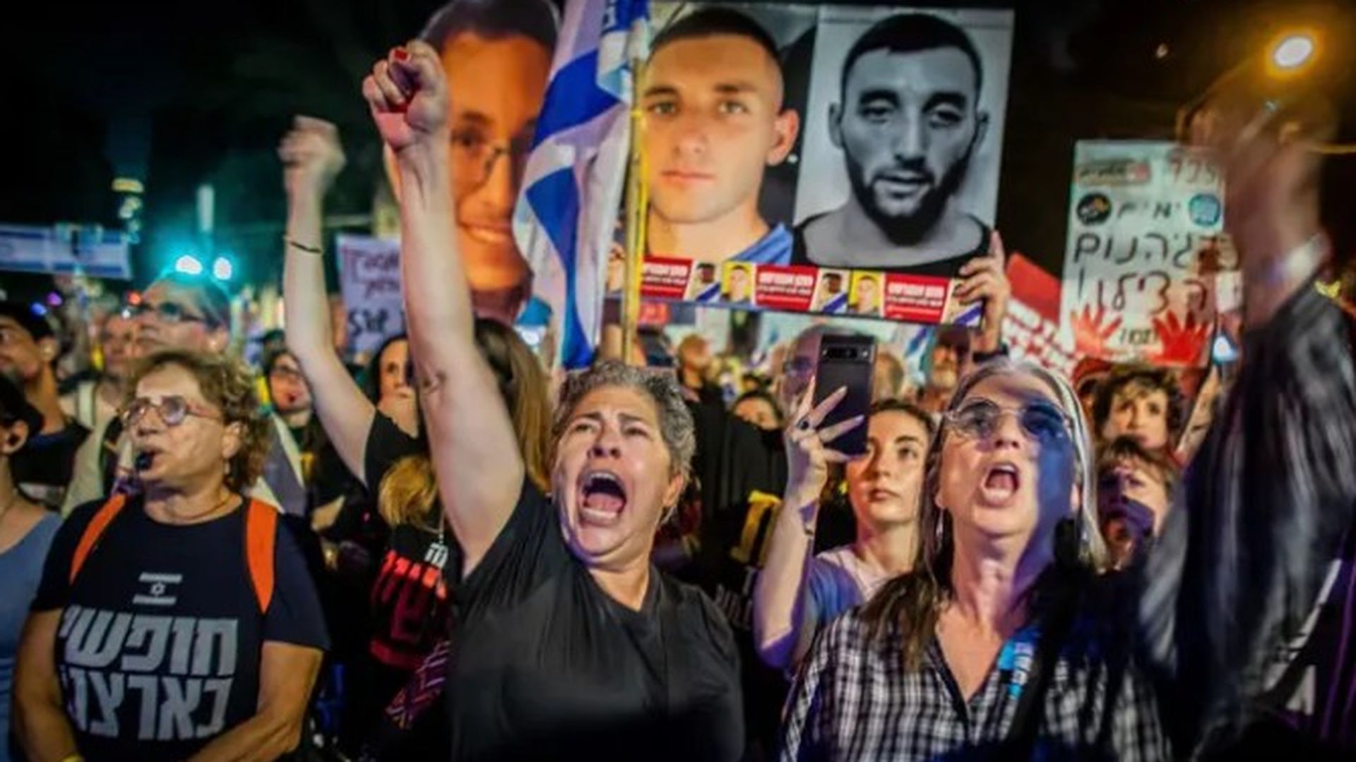 Más de 100.000 manifestantes exigen en Tel Aviv un acuerdo para la liberación de los rehenes israelíes