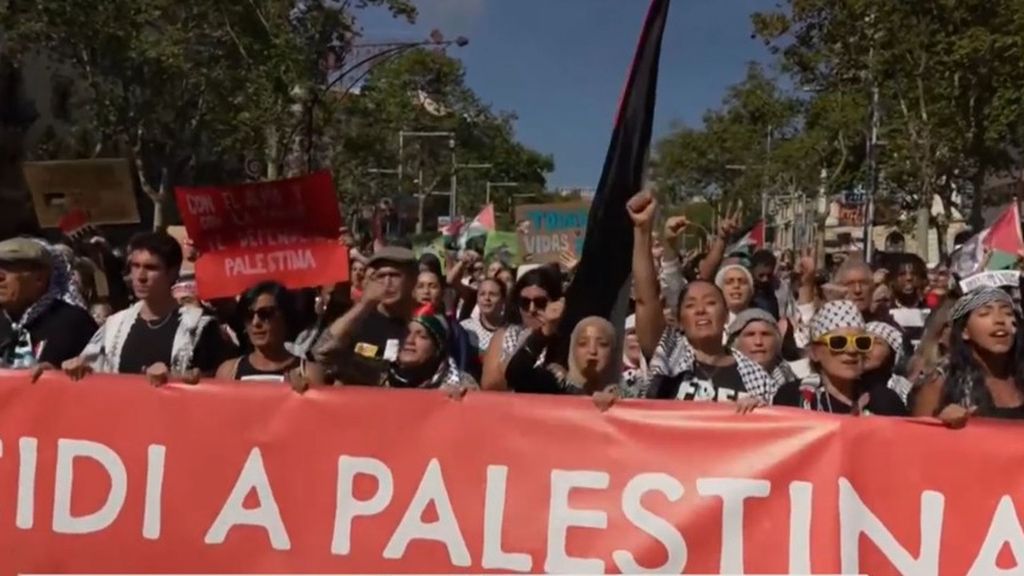 Miles de personas se manifiestan por España en apoyo de Palestina y para pedir el fin del "genocidio" en Gaza