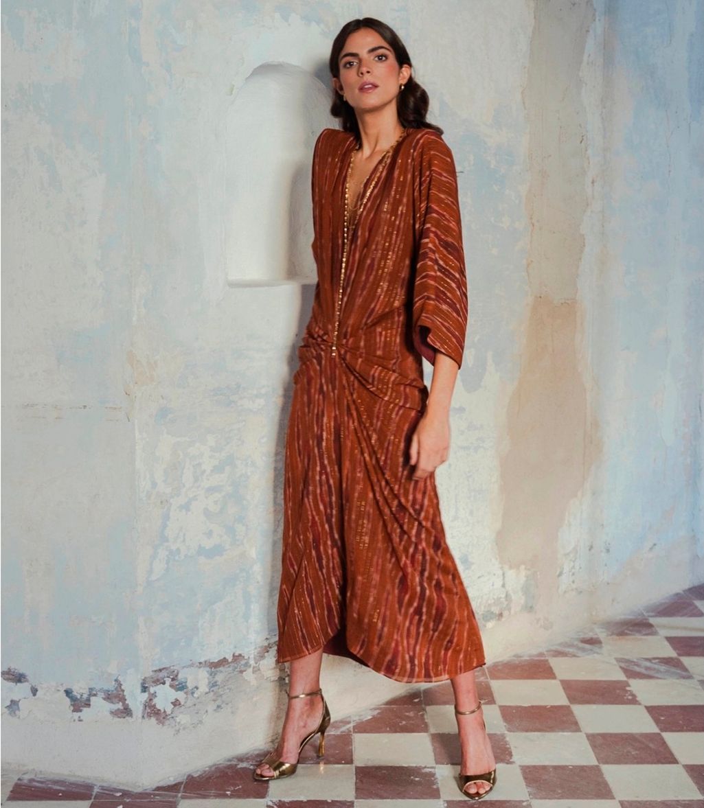 Vestido de invitada de manga larga ikat