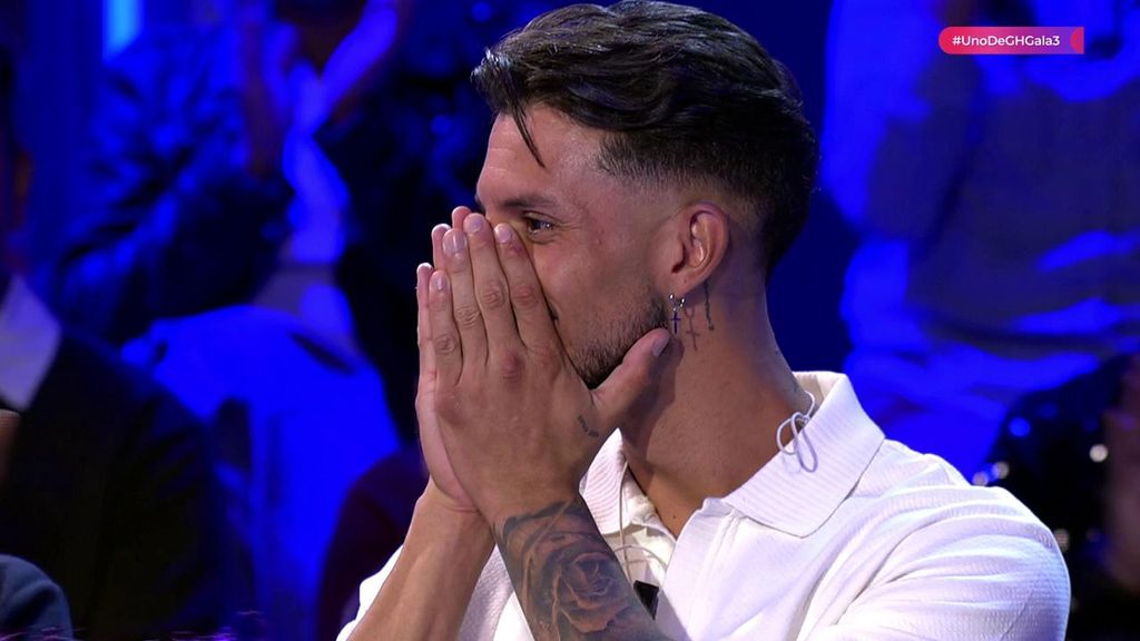 Cristian se lleva una gran sorpresa al ¡convertirse en el primero en sentarse en el sofá de 'Uno de GH20' y pasa a la fase final del casting!