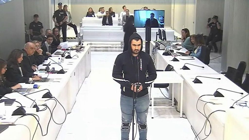 Arranca el juicio contra el presunto yihadista que mató a un sacristán en Algeciras: los testigos describen la sangre fría del agresor