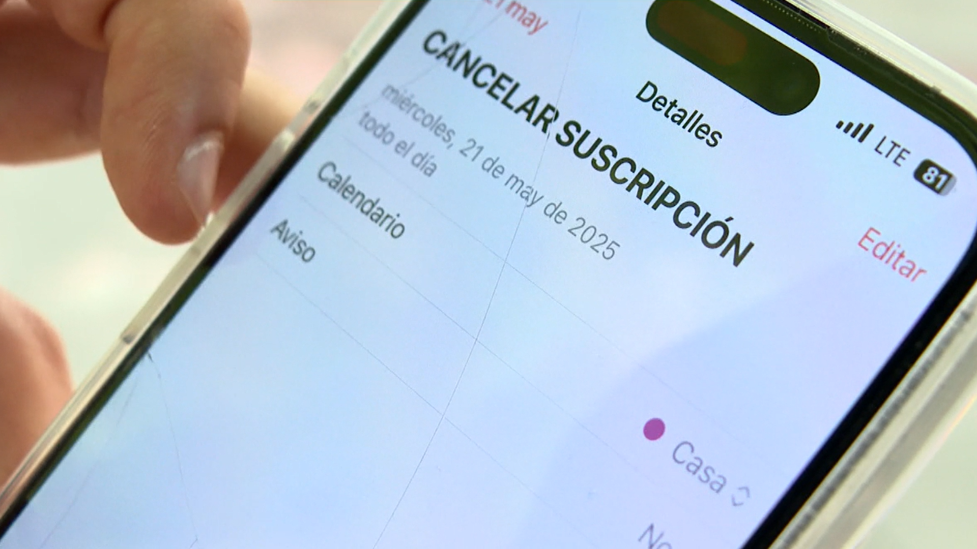 Cancelar suscripciones, un laberinto que se aprovecha de la brecha digital: los usuarios acaban atrapados en llamadas y ofertas