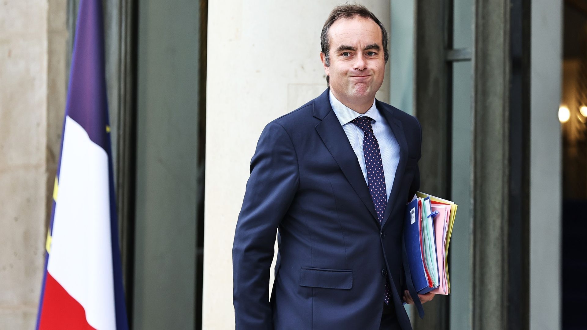 EuropaPress 7009300 beijing sept 10 2025    sebastien lecornu is pictured at the elysee palace