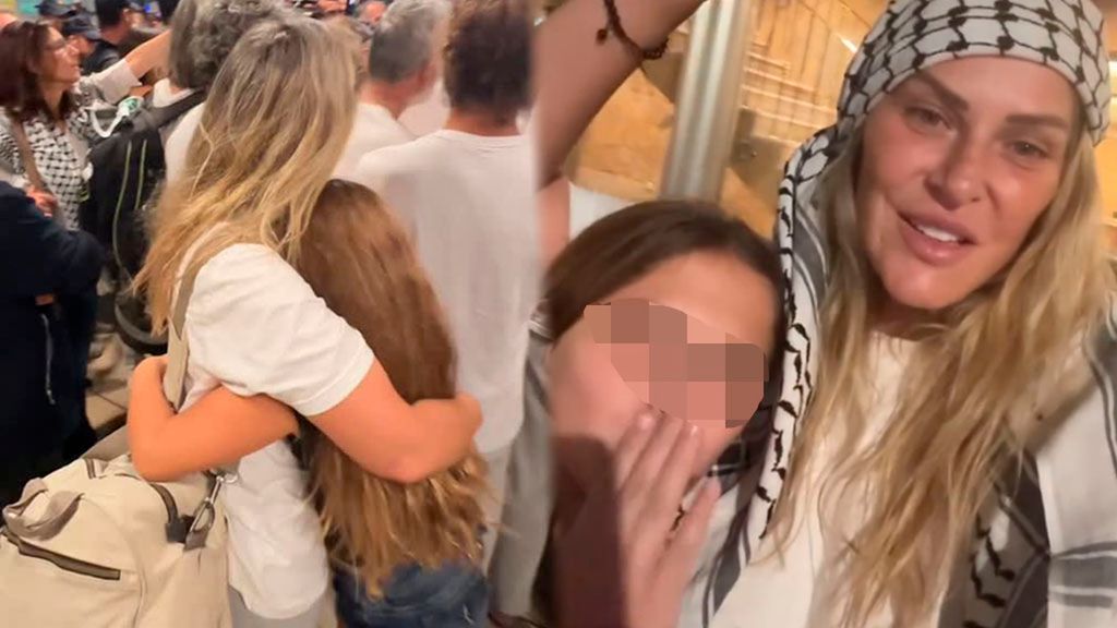 Hanan Alcalde junto a los suyos