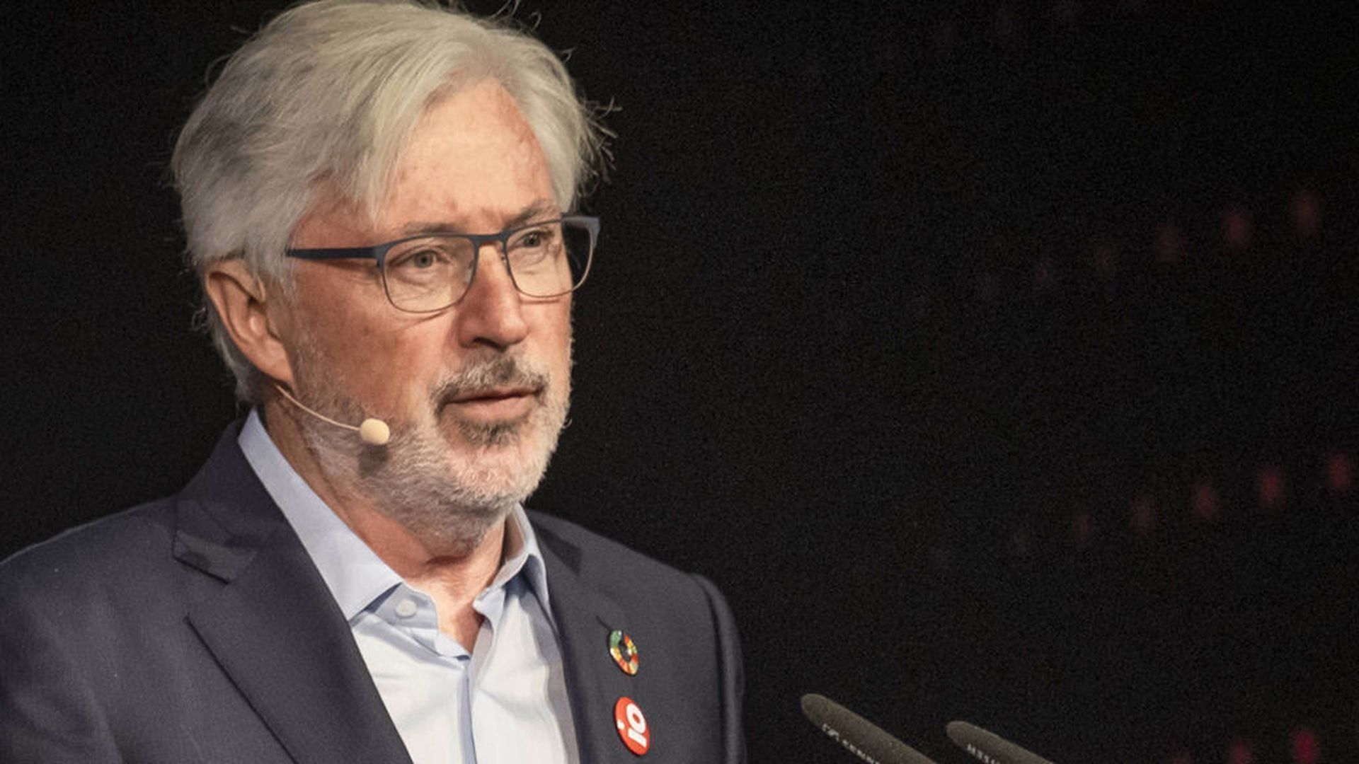 Joana Bonet entrevista al doctor Antonio de Lacy