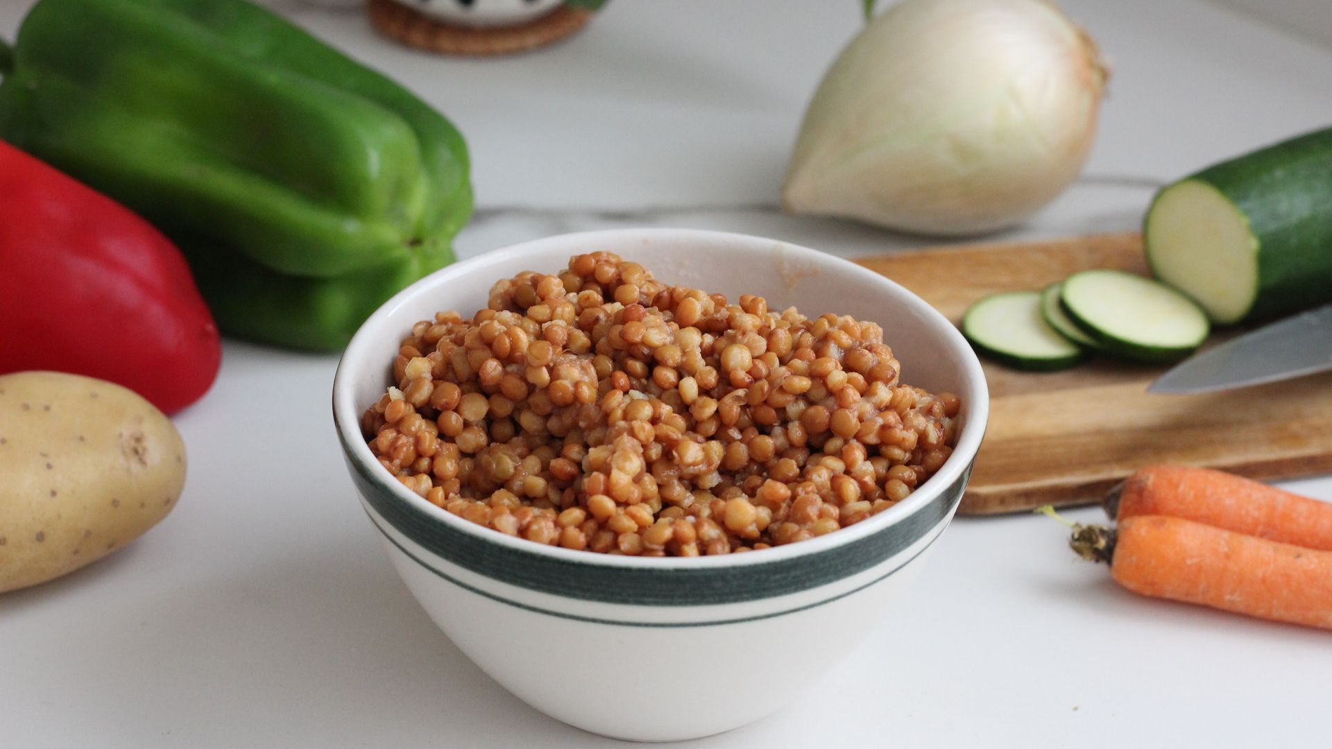 Los ingredientes para unas lentejas expres
