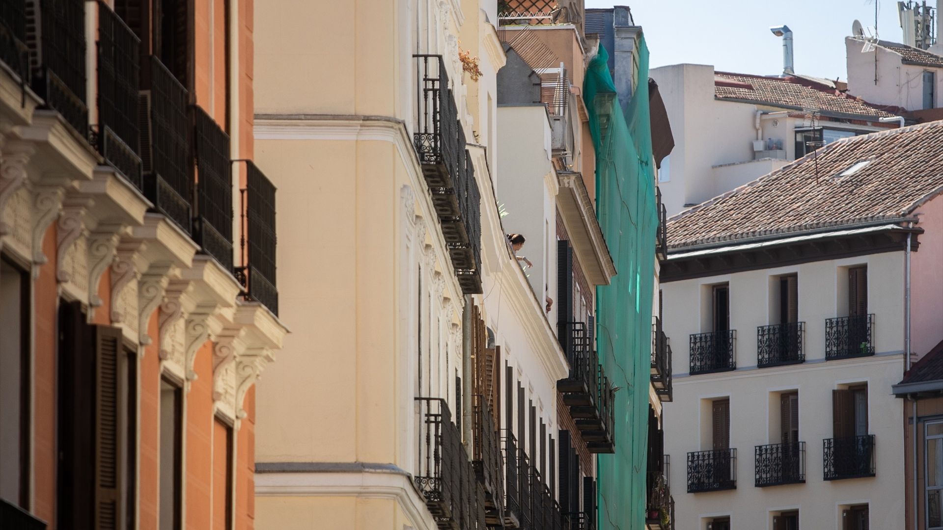 Así era el edificio que se ha derrumbado en pleno centro de Madrid