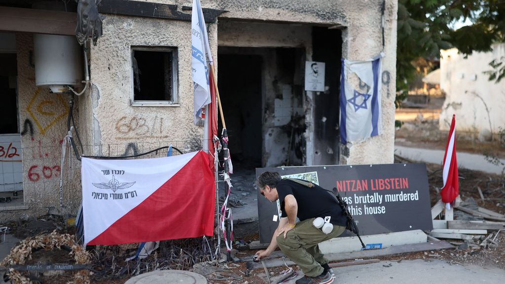 Homenaje en el kibutz, donde Hamás asesinó a más de 1.000 personas el 7 de octubre de 2023