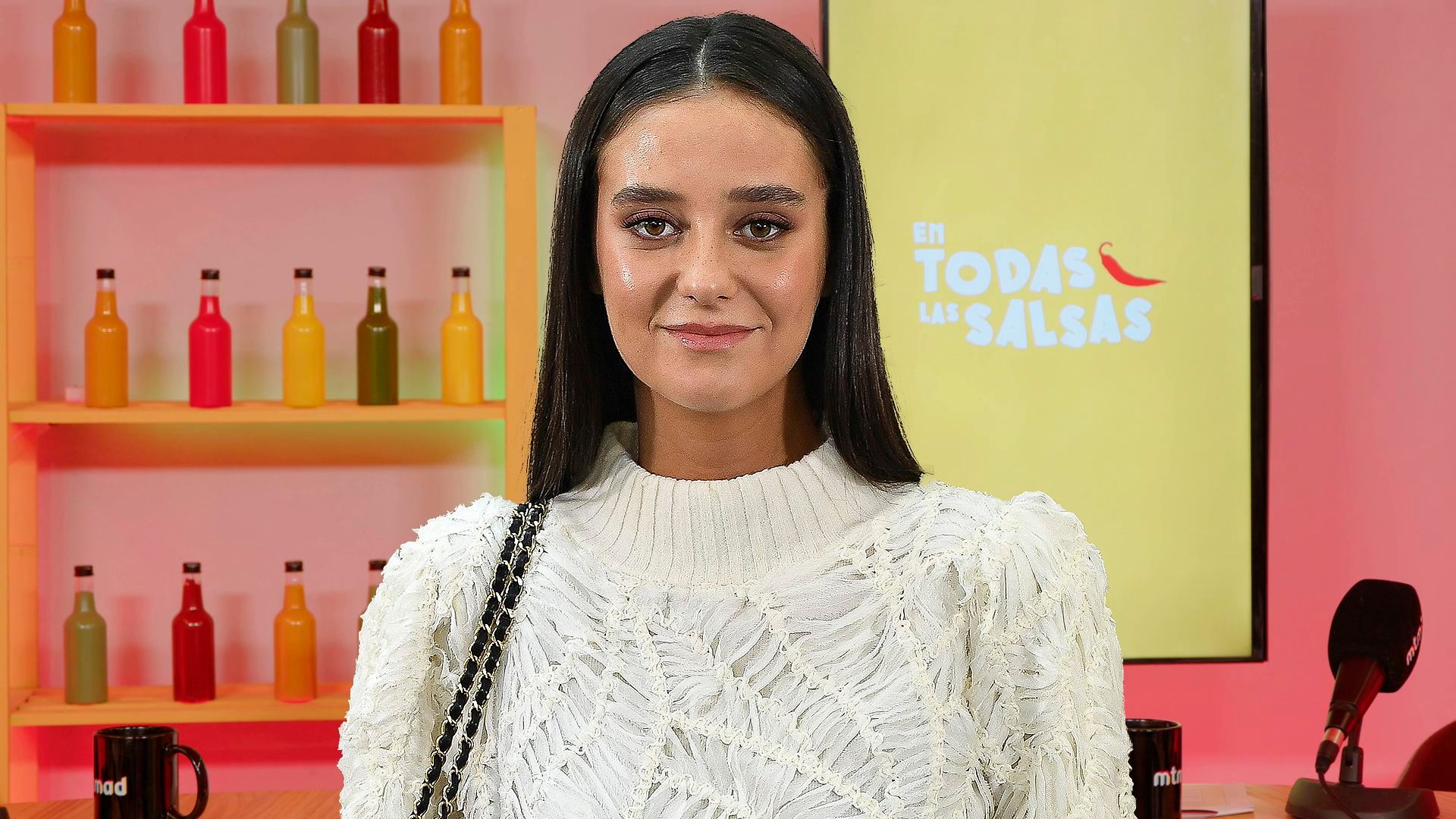 Javi, el tatuador con el que relacionan a Victoria Federica, rompe su silencio En todas las salsas Temporada 8 Top Vídeos 795