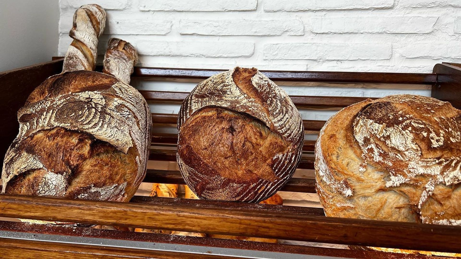 Los panes de sabores son todo un éxito en esta panadería de Elciego.