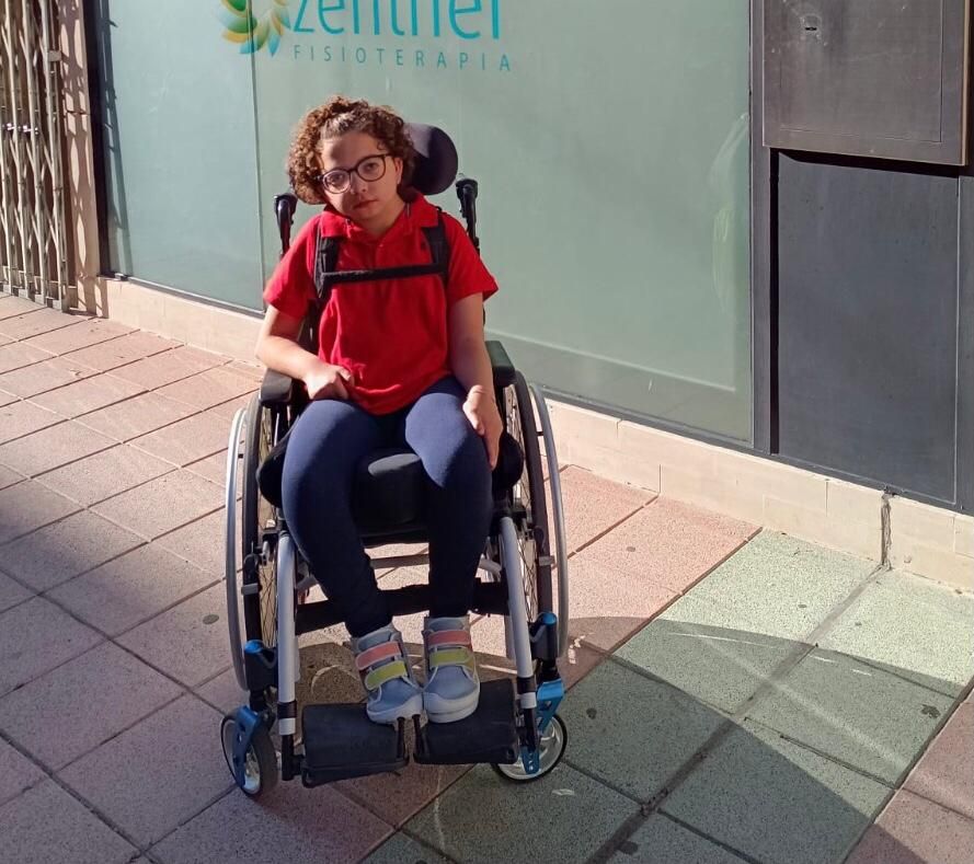 A sus 12 años, Nahia es una niña "alegre y expresiva", a la que le encanta la música y los dibujos animados