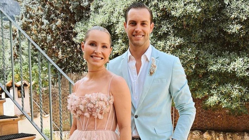 Soraya Arnelas y Miguel Ángel Herrera se han casado: así ha sido su íntimo enlace