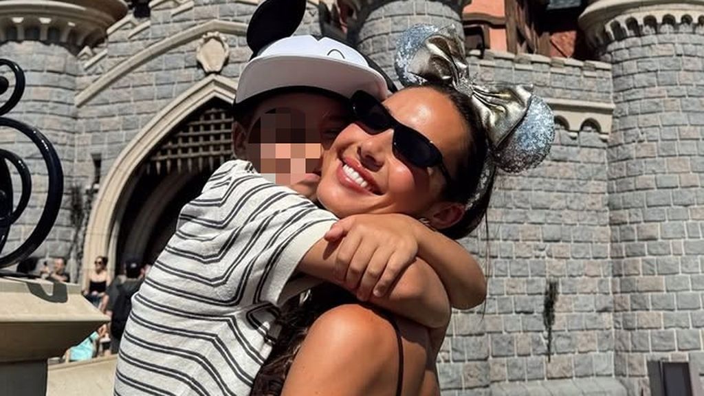 Ana Moya y su hijo Mateo