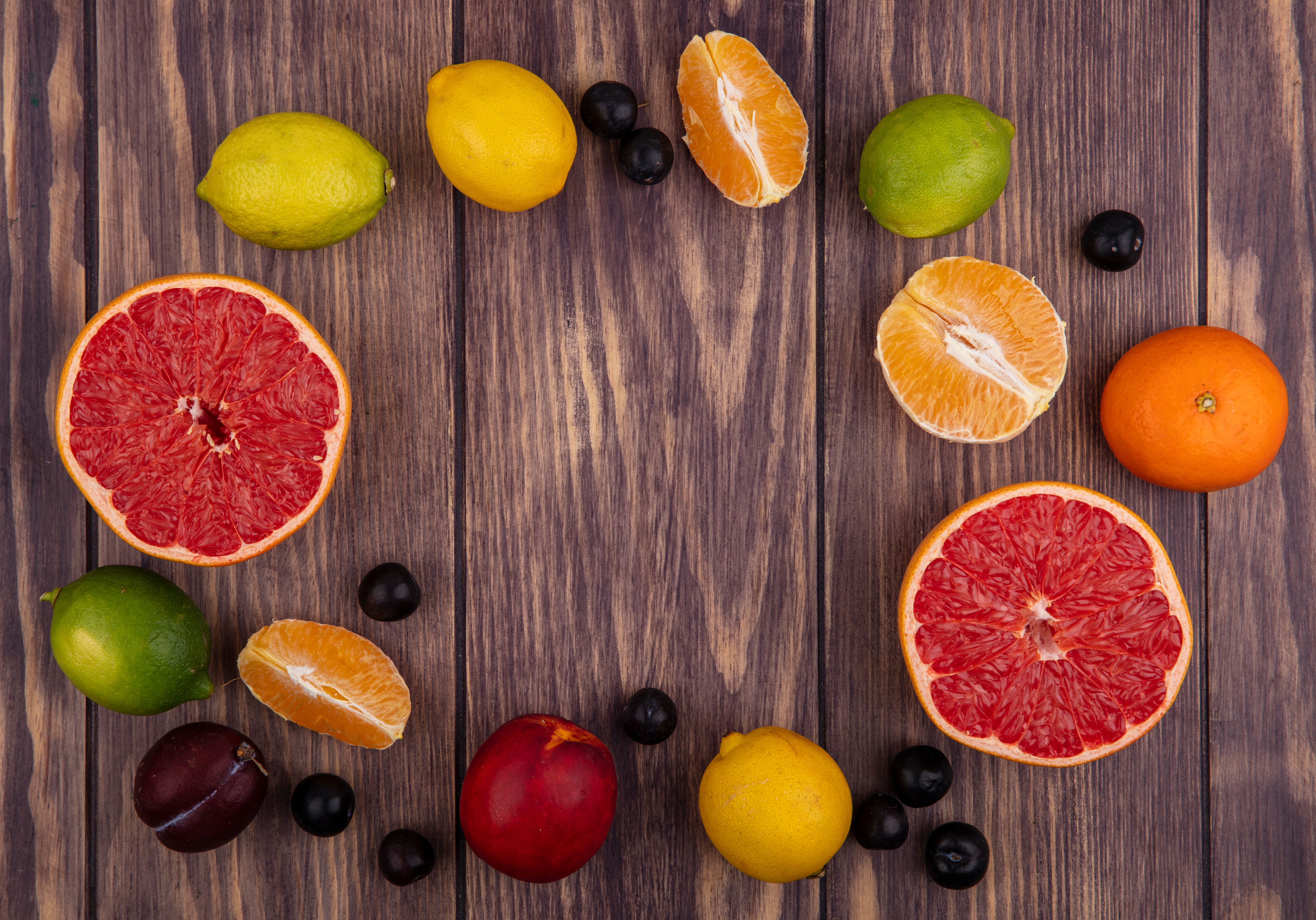 Bodegón con frutas con antioxidantes