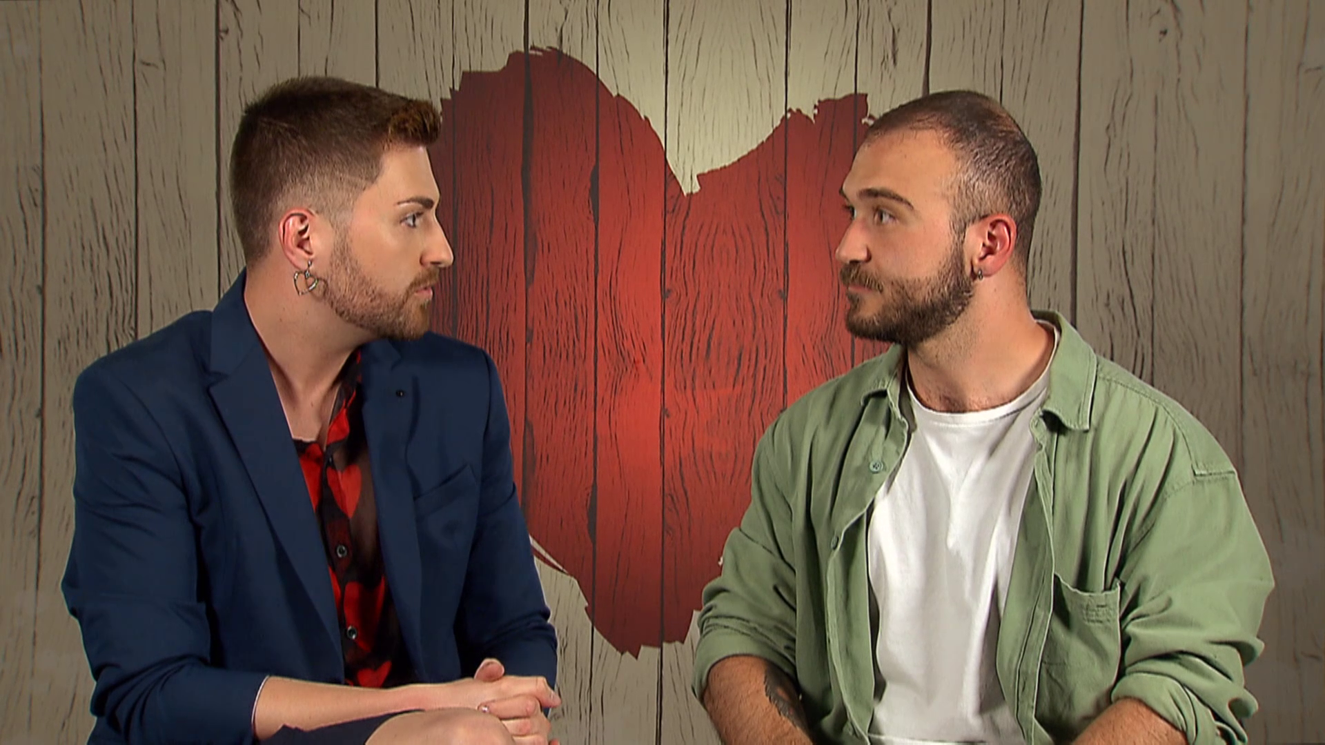 El desconcierto de un soltero de 'First dates' tras ser rechazado por su cita después de haberle besado: "Me sorprende" El desconcierto de un soltero de 'First dates' tras ser rechazado por su cita después de haberle besado: "Me sorprende"