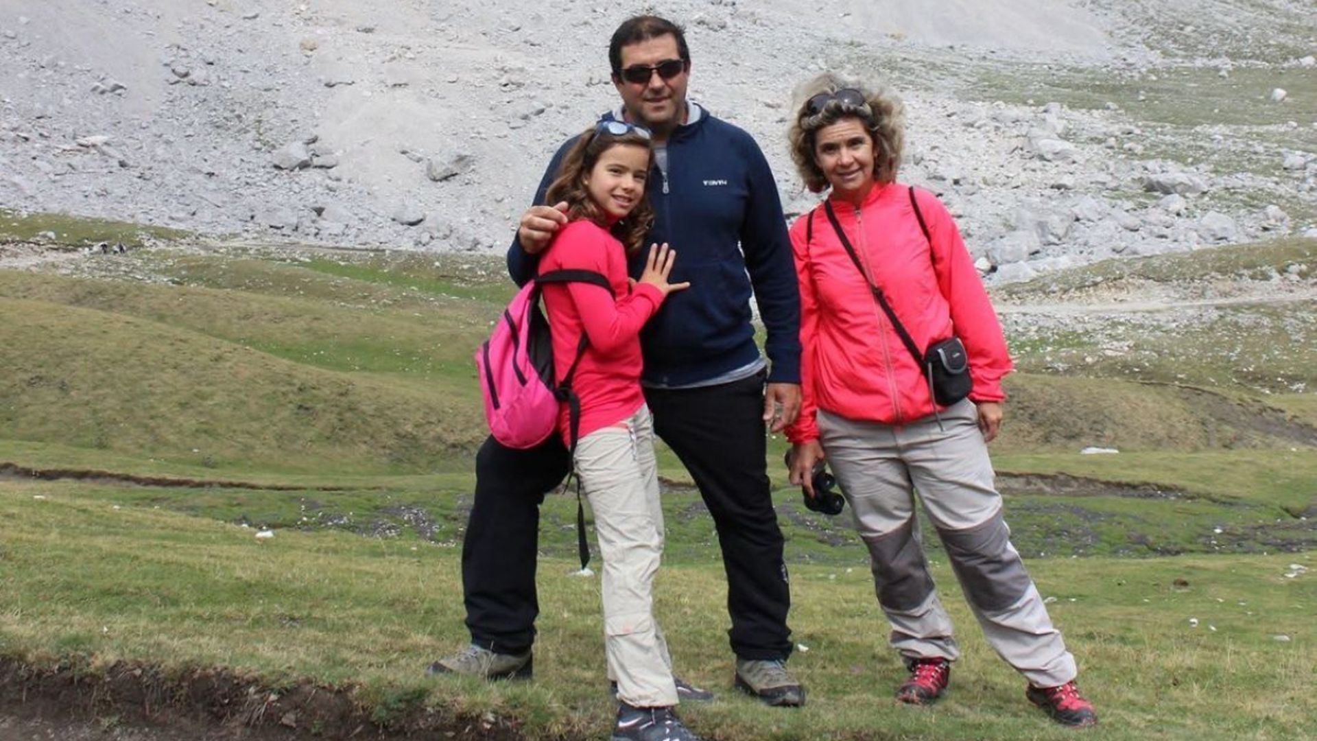 Gloria y Ramón junto a su hija