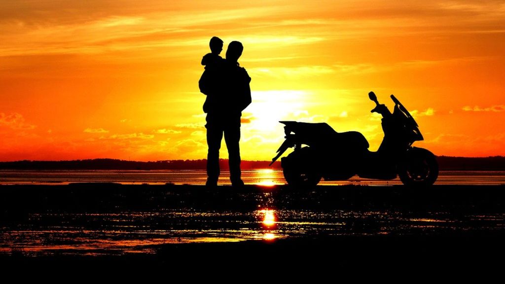 Viajar con niños en moto es un peligro ¿evitable?