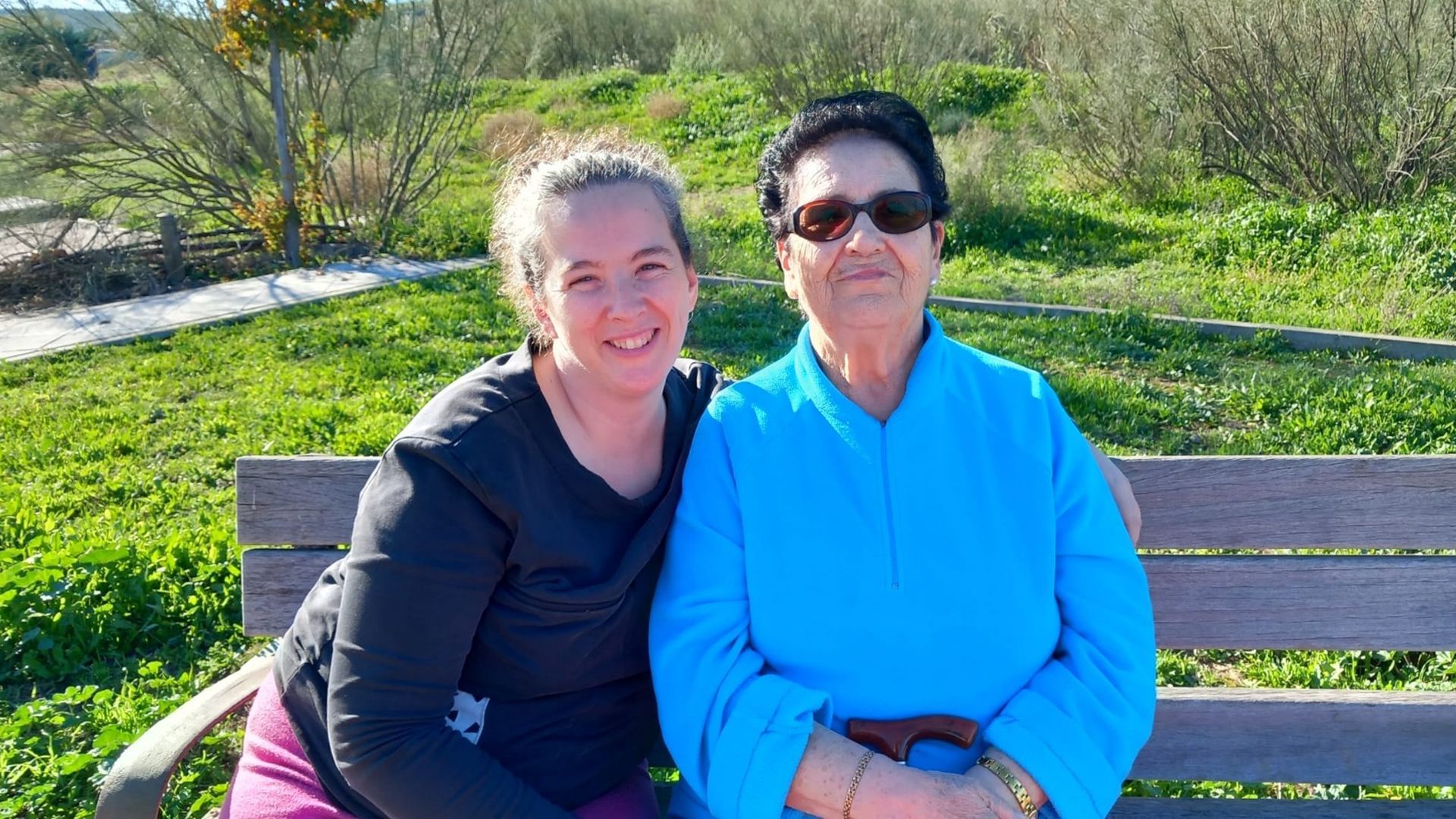 Ana y su abuela, Isabel