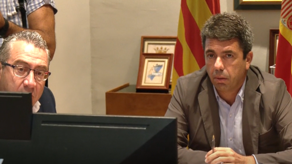 Carlos Mazón conocía las alertas hidrológicas del Magro y del barranco del Poyo antes de irse a comer el día de la DANA