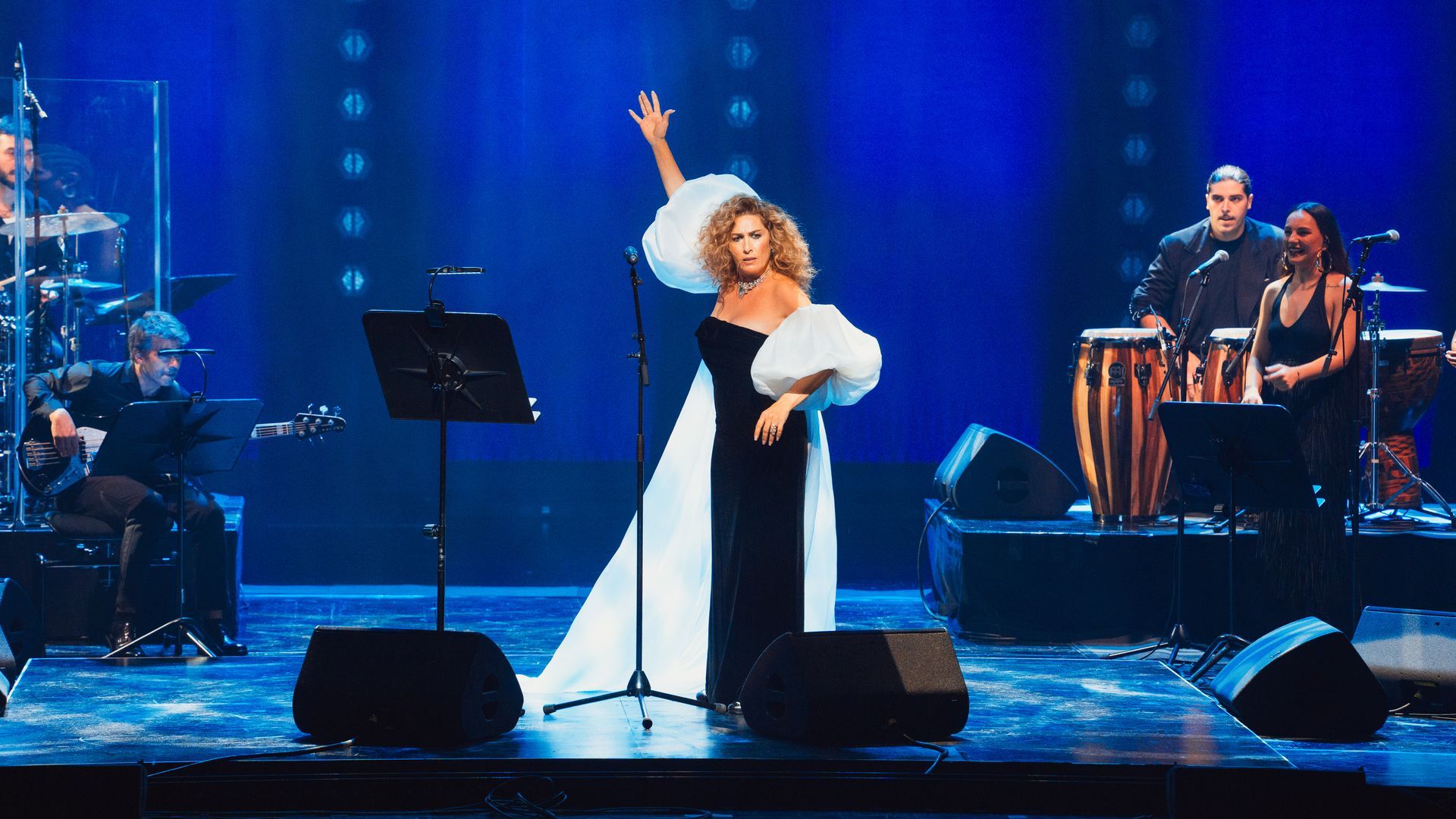 Estrella Morente sobre el escenario del Teatro Real